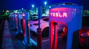 Tesla sa thải toàn bộ nhân viên mảng sạc xe điện hứa hẹn là 